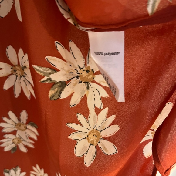 Maurices Women’s Burnt Orange Floral Kimono Sleeve Blouse Onesize - Picture 5 of 5